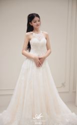 -LOVE SHINE婚纱·红鼎庄龙凤褂·妈妈装定制