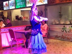 -巴扎美食·新疆菜·西域歌舞表演餐厅(新疆大厦店)