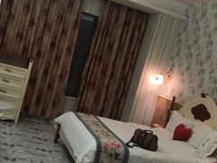 -天使恋人主题酒店(深圳翻身路店)