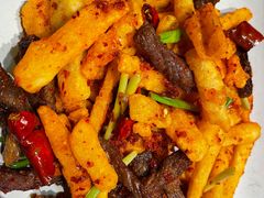 -云海肴·汽锅鸡·云南菜(天山百盛优客店)