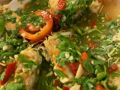 -J Daeng Seafood