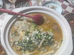 -川流不息·地道川菜·小龙虾(新松江路店)