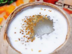 雪燕椰皇冻-甜心妈妈·榴莲星级糖水(北京路总店)