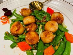 自家制XO酱炒蜜豆带子-三号黄浦会Canton Table