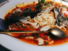 -坛宗剁椒鱼头(河西王府井店)