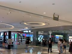 -喜茶(杭州滨江宝龙店)