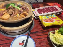 -沙胆彪炭炉牛杂煲(上海日月光广场店)