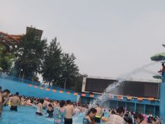 -欢乐水魔方水世界