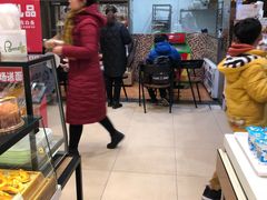 -三色鸽西饼店(黄河路店)