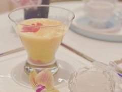 -燕庭·纯燕窝·甜品下午茶(南京西路店)