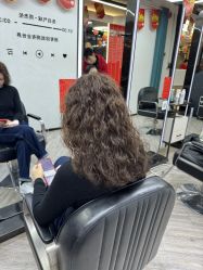 -奈川烫染Salon