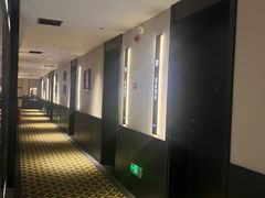 -万泊酒店(长沙五一广场国金中心店)