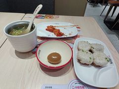 -小杨生煎(浦江欢乐颂店)