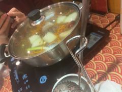 -丫丫汤膳打边炉(宏府408坊店)