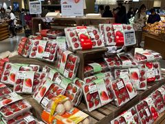 -七鲜超市(瑞虹天地太阳宫店)
