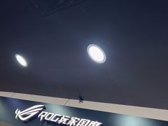 -ROG玩家国度(烟台众诚店)