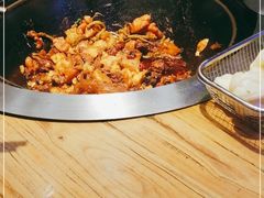 -山河屯铁锅炖(哈西站店)