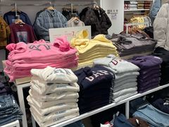 -GAP(王府井奥莱·香江小镇店)