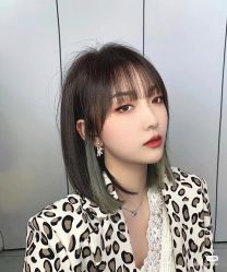 -时尚殿堂明星门店