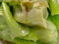 白灼生菜-嘻小北·兰州清汤牛肉面(太平洋森活天地店)