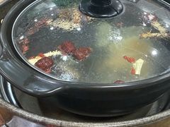 -濠轩阁特色生蚝火锅(水湾路店)