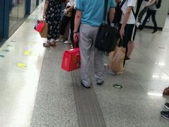 -西安北站(地铁站)