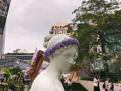 -中航城君尚购物中心