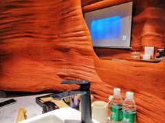 -幸栖洞穴设计酒店(成都春熙路店)