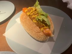 -卡普里披萨·牛扒·下午茶