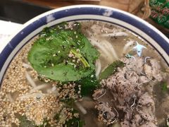 -云阿蛮云南生烫牛肉米线(奉贤路店)