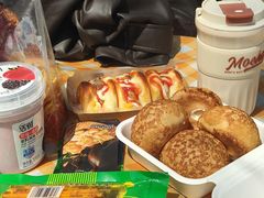 -好利来(东四店)