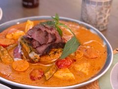 红咖喱炭烤牛肉-CHINCHIN 青青·泰国料理(万象食家店)