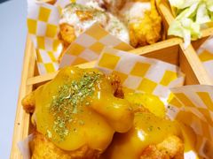 镇店双宝之一网红九宫格炸鸡-chicken plus韩国炸鸡(城阳店)