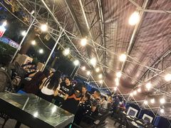 -去吃小龙虾·江湖菜·烧烤(南滨路店)