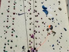 -问山MountQuest攀岩馆