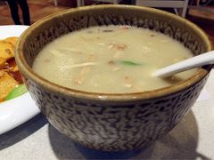 -闫府私房菜(经四路万达店)