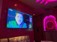 -UK派对KTV(日月广场店)