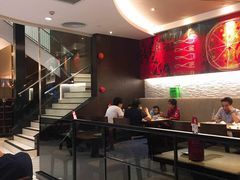 -必胜客(WOW中心城店)