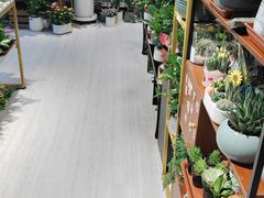 -怡花宜木鲜花店(朝阳路店)