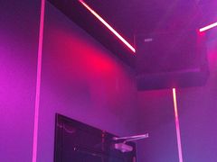 -唯爱KTV聚会餐厅(仙林东城汇店)