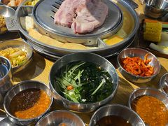 -姜虎东白丁烤肉(恒隆广场店)