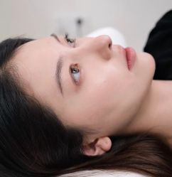 -韩美绣·骨相纹眉·洗眉美瞳线