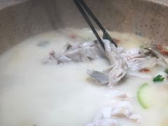 -鲜呦蒸汽石锅鱼(北辰路店)