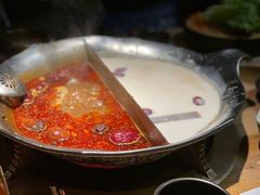 台式麻辣锅-湊湊火锅·茶憩(杭州湖滨银泰in77店)