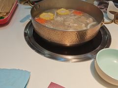 -洪氏嗨捞·猪肚鸡火锅(阳光天地店)
