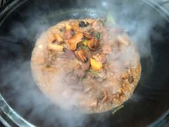 -三里屯土灶炖公鸡地锅鸡(江东店)