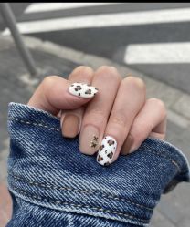 -Pink You美甲洗眉纹绣定制中心