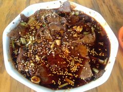 凉拌牛肉-曾牛肉