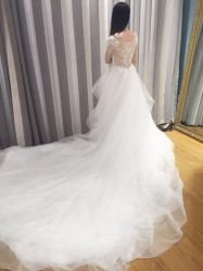 -Flora婚纱礼服定制租赁店