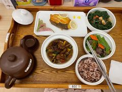 -雪梅月子中心(华侨城店)